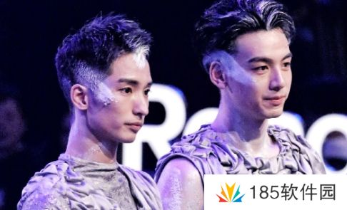 网络用语分则各自为王，合则天下无双是什么梗